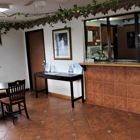 Knights Inn אלבני מראה חיצוני תמונה